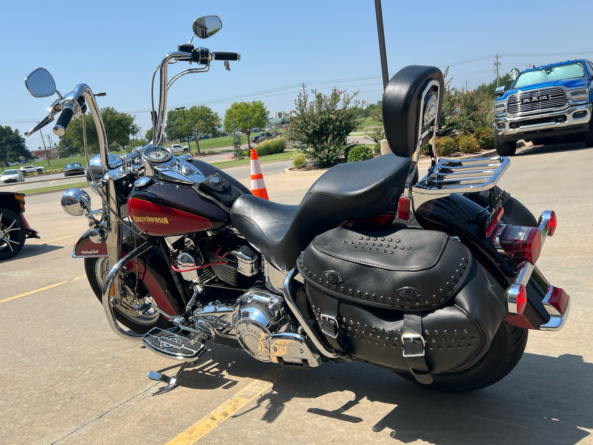 2010 Harley-Davidson Heritage Softail® Classic in Norman, Oklahoma - Photo 6