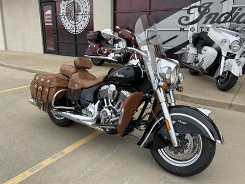 2017 Indian Motorcycle Chief® Vintage in Norman, Oklahoma - Photo 2