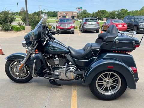 2015 Harley-Davidson Tri Glide® Ultra in Norman, Oklahoma - Photo 5