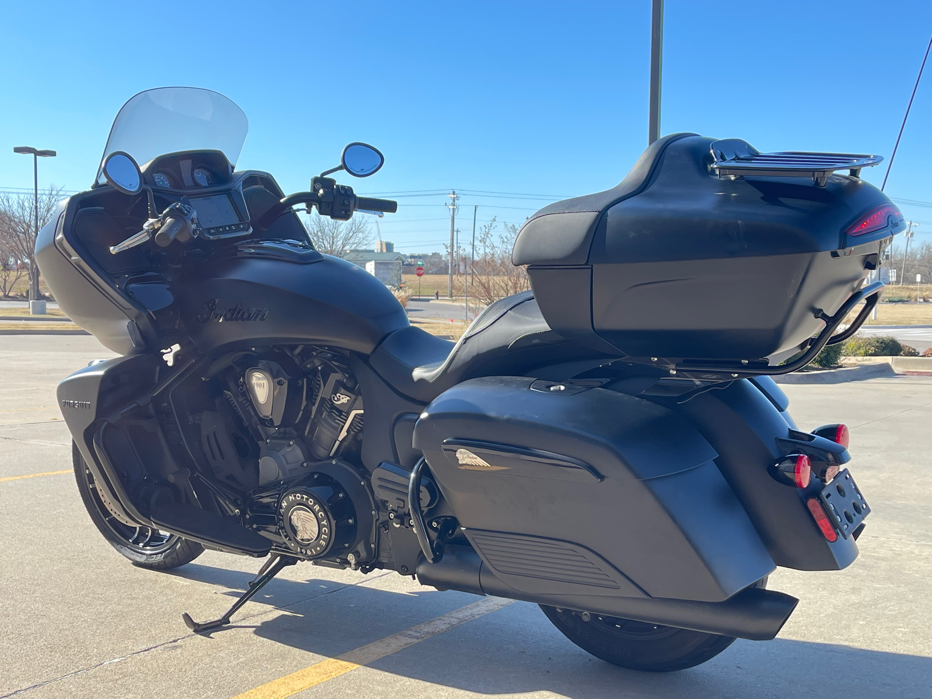 2022 Indian Motorcycle Pursuit® Dark Horse® in Norman, Oklahoma - Photo 6