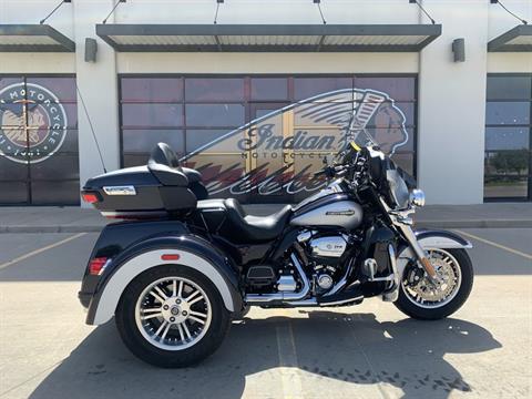 2019 Harley-Davidson Tri Glide® Ultra in Norman, Oklahoma - Photo 1