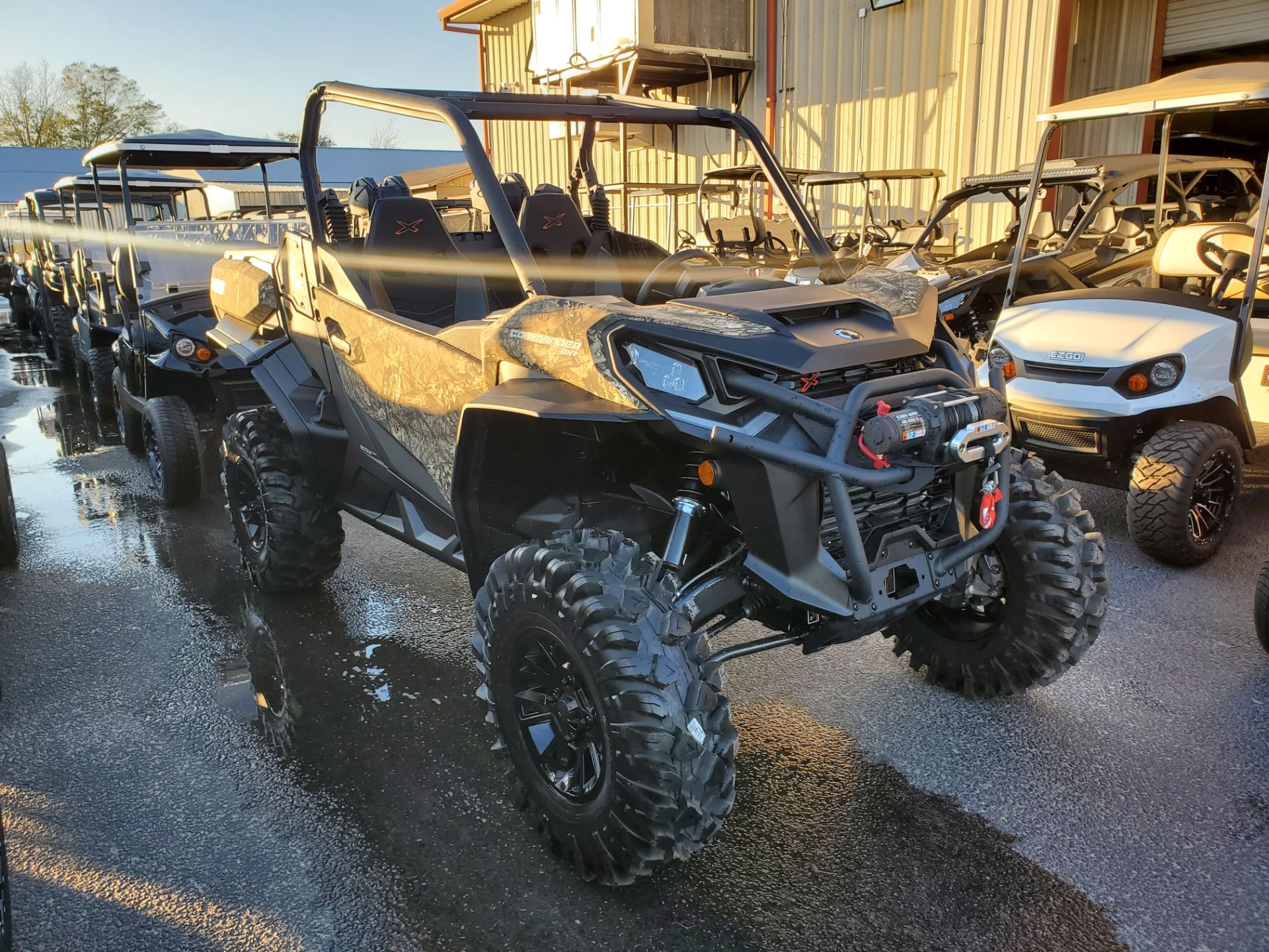 2024 Can-Am Commander X MR in Douglas, Georgia - Photo 2