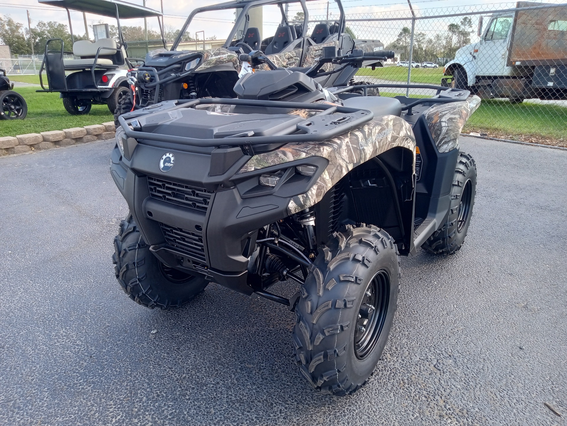 2025 Can-Am Outlander DPS 700 in Douglas, Georgia - Photo 1