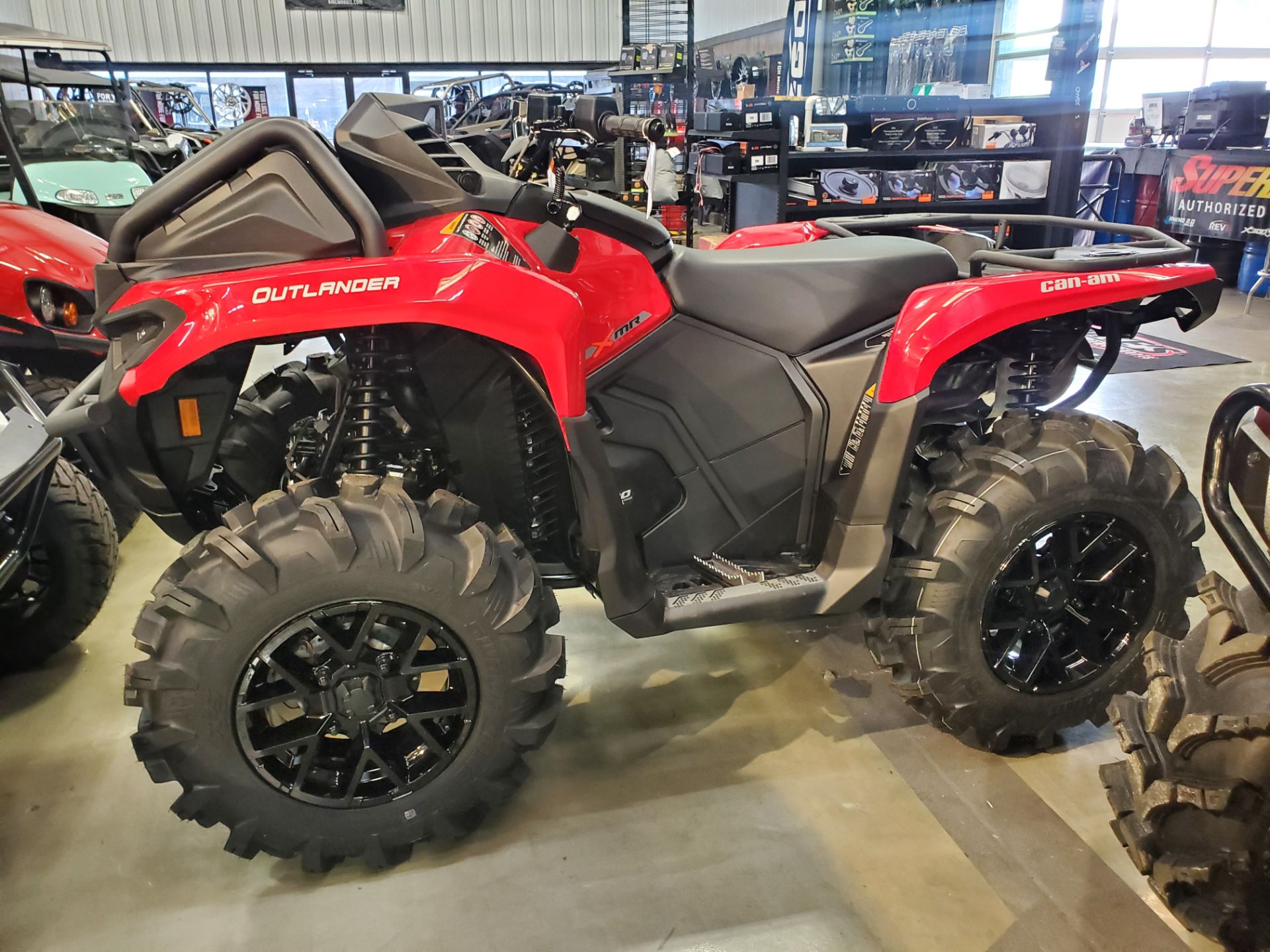 2024 Can-Am Outlander X MR 700 in Douglas, Georgia - Photo 11