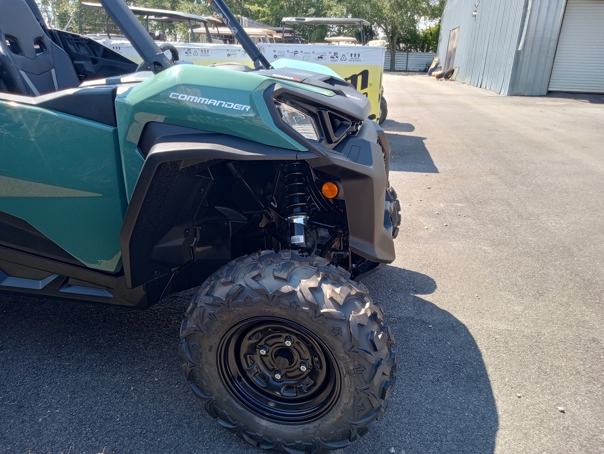 2025 Can-Am Commander MAX DPS 1000R in Douglas, Georgia - Photo 5