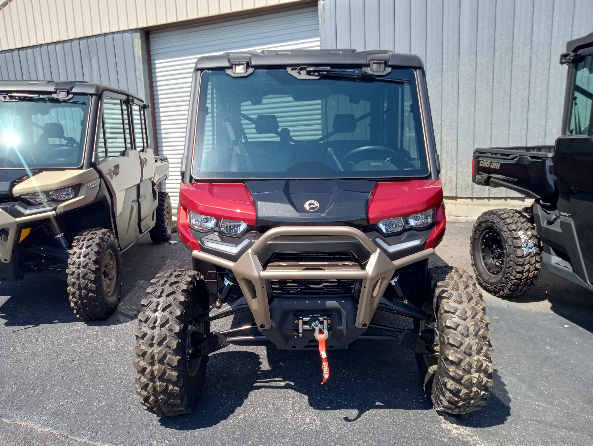 2025 Can-Am Defender MAX Limited in Douglas, Georgia - Photo 18