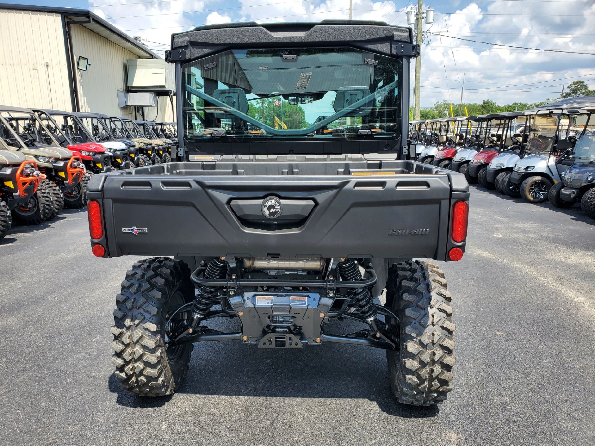 2024 Can-Am Defender MAX Lone Star CAB in Douglas, Georgia - Photo 8