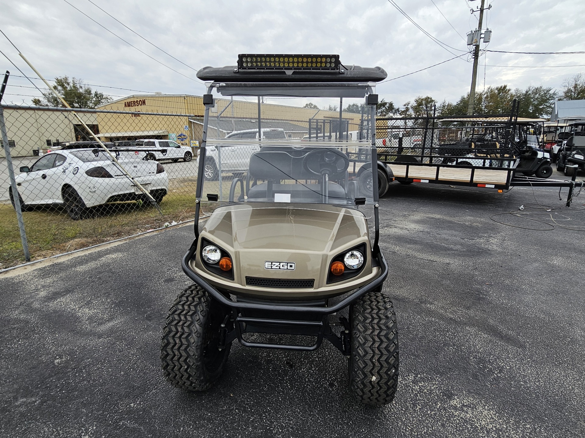 2019 E-Z-GO Express L6 Gas in Douglas, Georgia - Photo 3