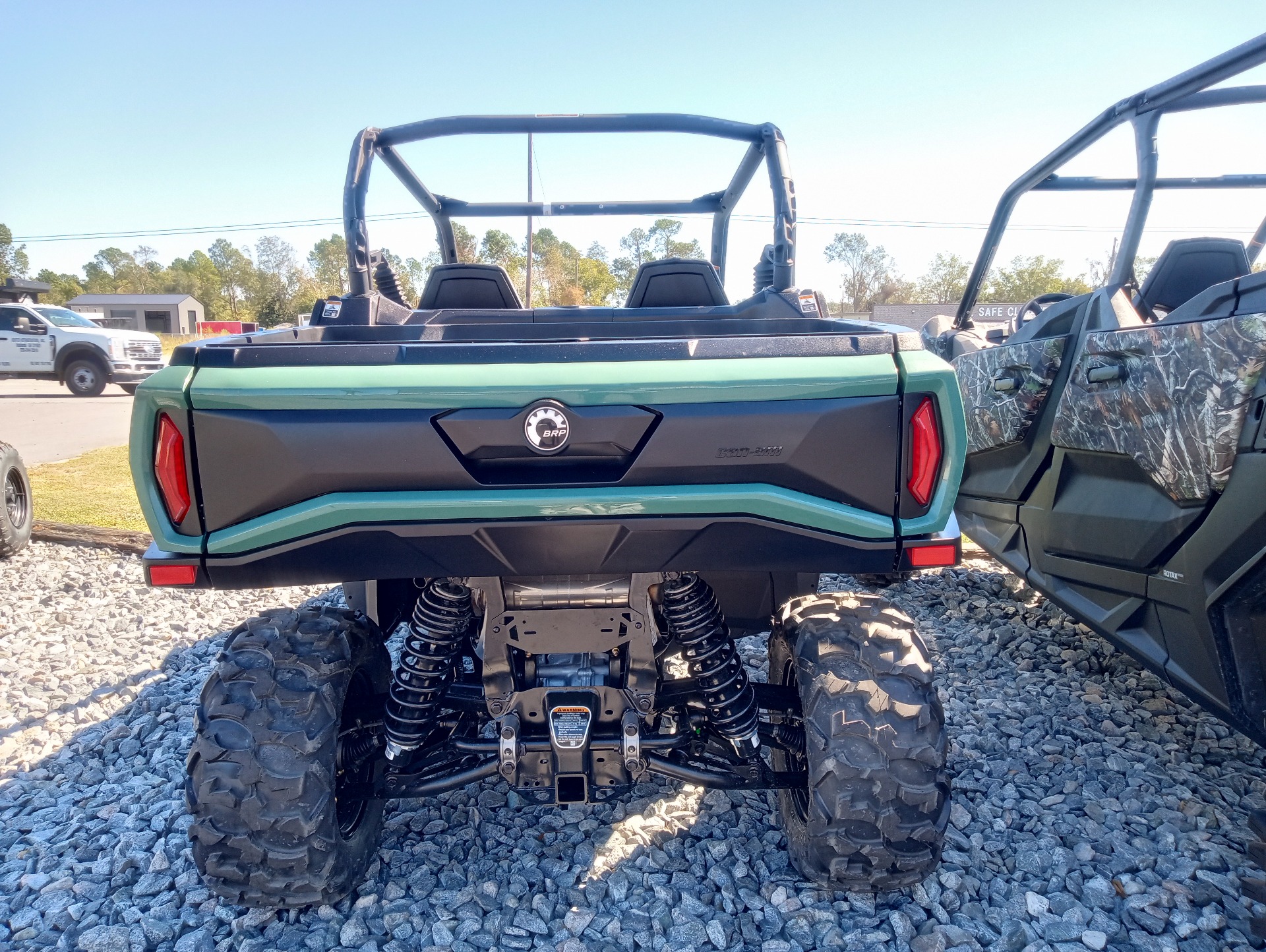 2025 Can-Am Commander DPS 700 in Douglas, Georgia - Photo 2