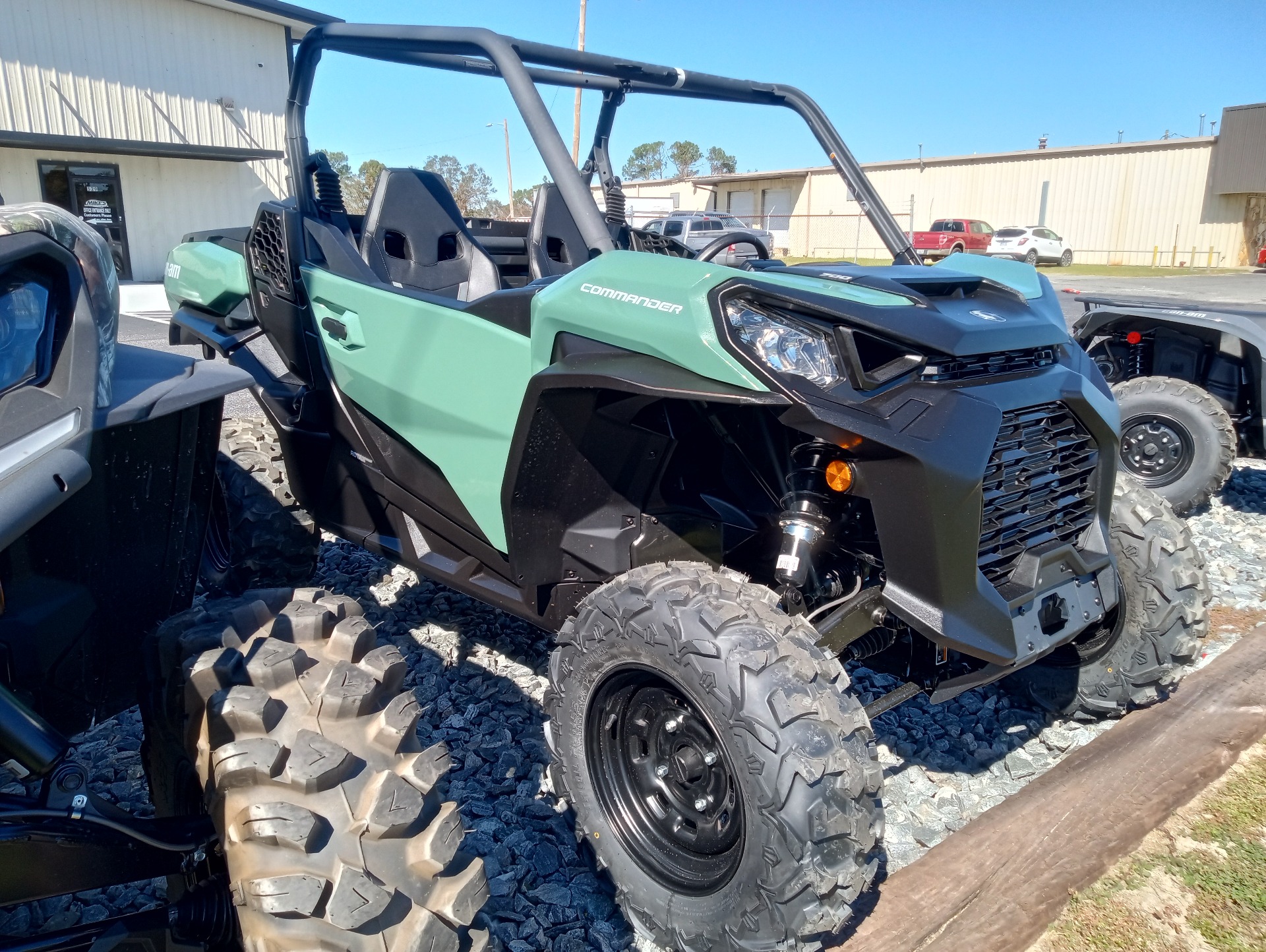 2025 Can-Am Commander DPS 700 in Douglas, Georgia - Photo 7