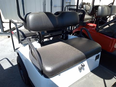 2021 Cushman Shuttle 2+2 G-EFI in Douglas, Georgia - Photo 7