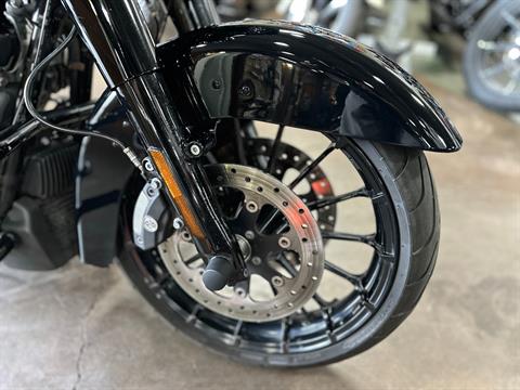 2018 Harley-Davidson Street Glide® Special in San Jose, California - Photo 4