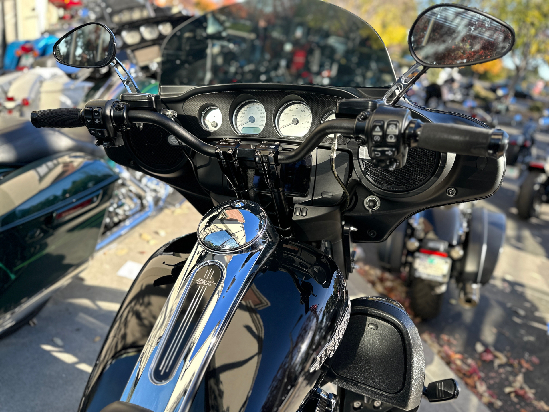 2020 Harley-Davidson Street Glide® in San Jose, California - Photo 6
