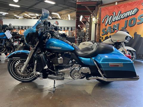 2011 Harley-Davidson Electra Glide® Ultra Limited in San Jose, California - Photo 7