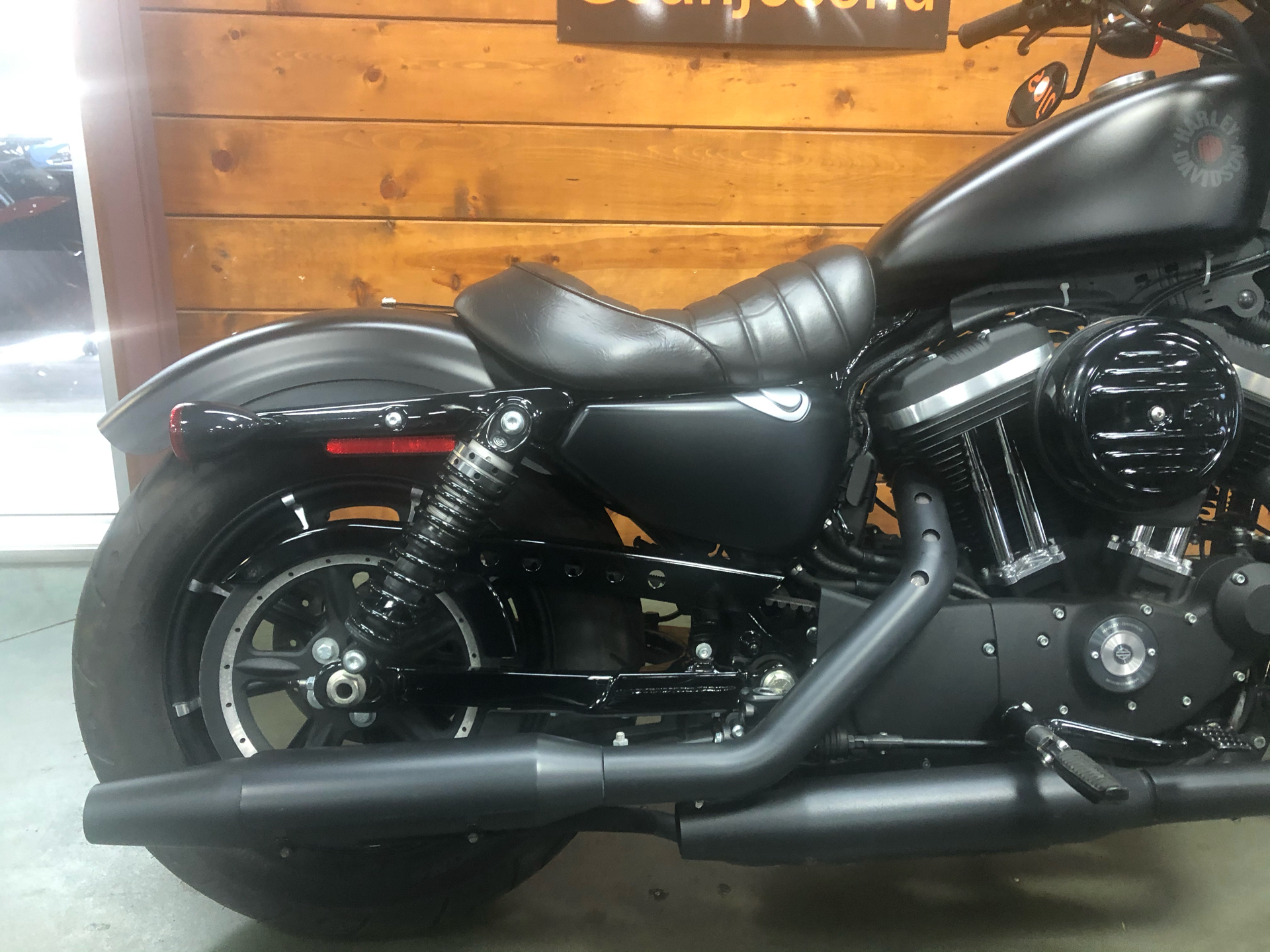 2020 Harley-Davidson Iron 883™ in San Jose, California - Photo 4