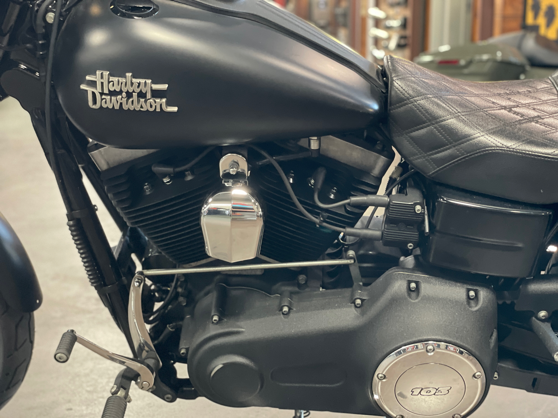 2015 Harley-Davidson Street Bob® in San Jose, California - Photo 8