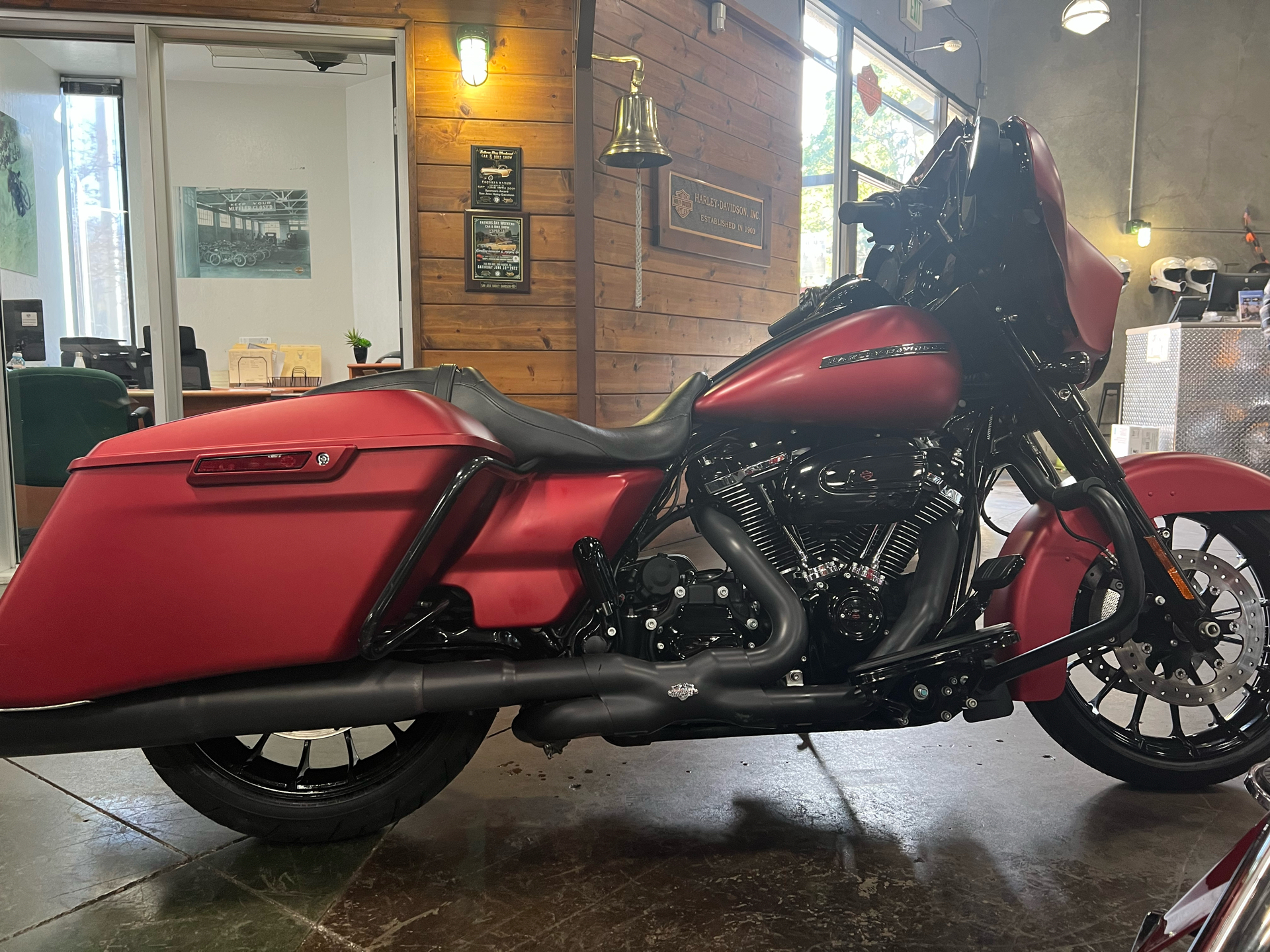 2019 Harley-Davidson Street Glide® Special in San Jose, California - Photo 18