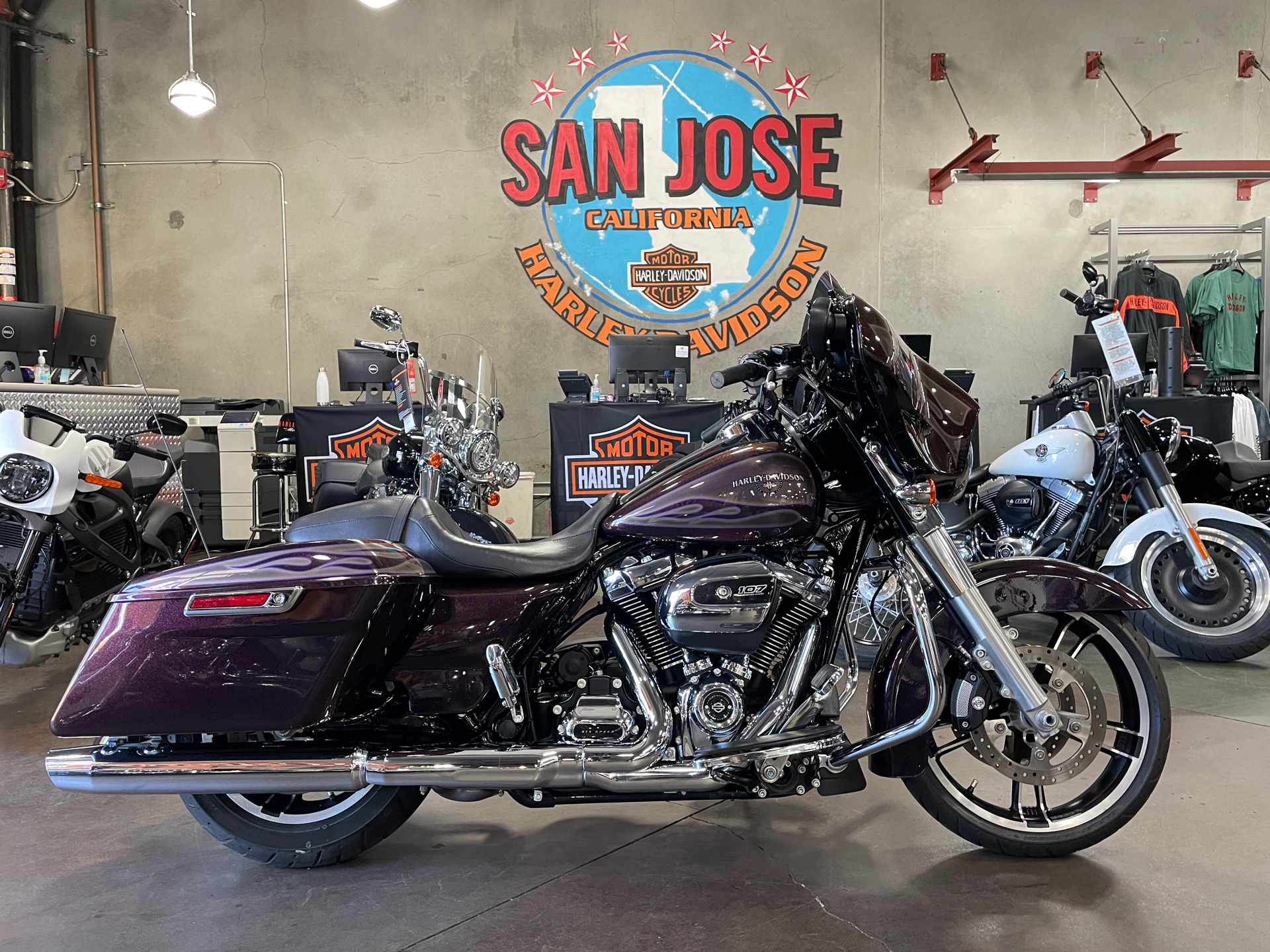 2017 Harley-Davidson Street Glide® Special in San Jose, California - Photo 1