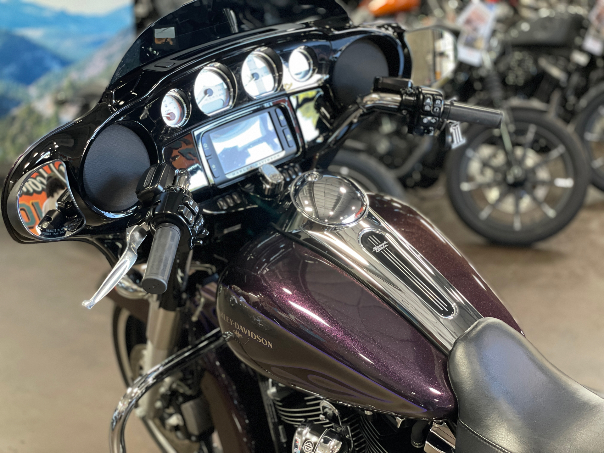 2017 Harley-Davidson Street Glide® Special in San Jose, California - Photo 7
