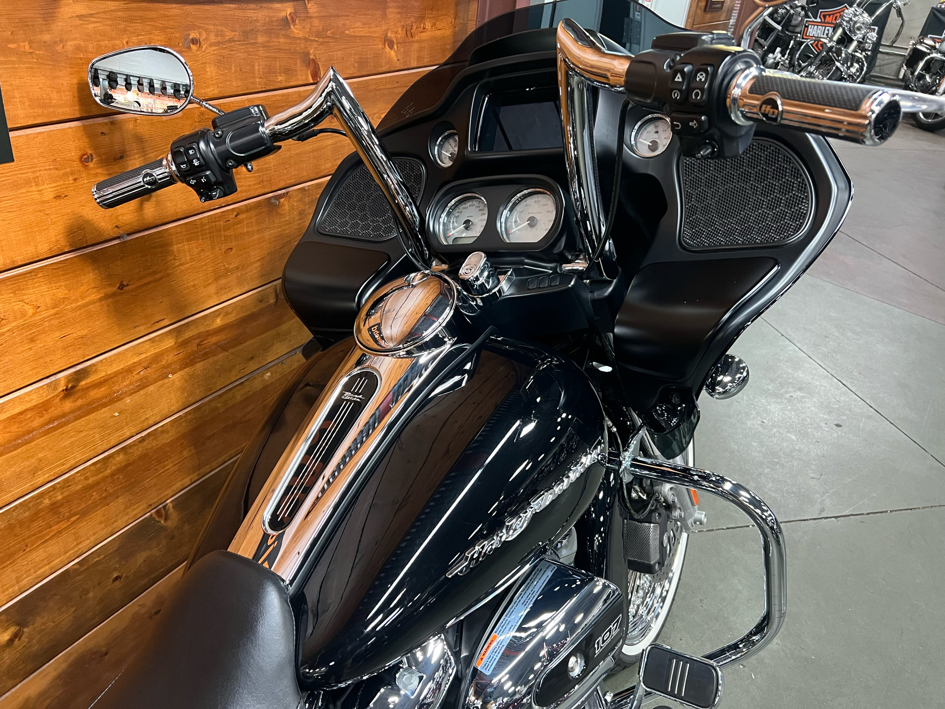 2019 Harley-Davidson Road Glide® in San Jose, California - Photo 9