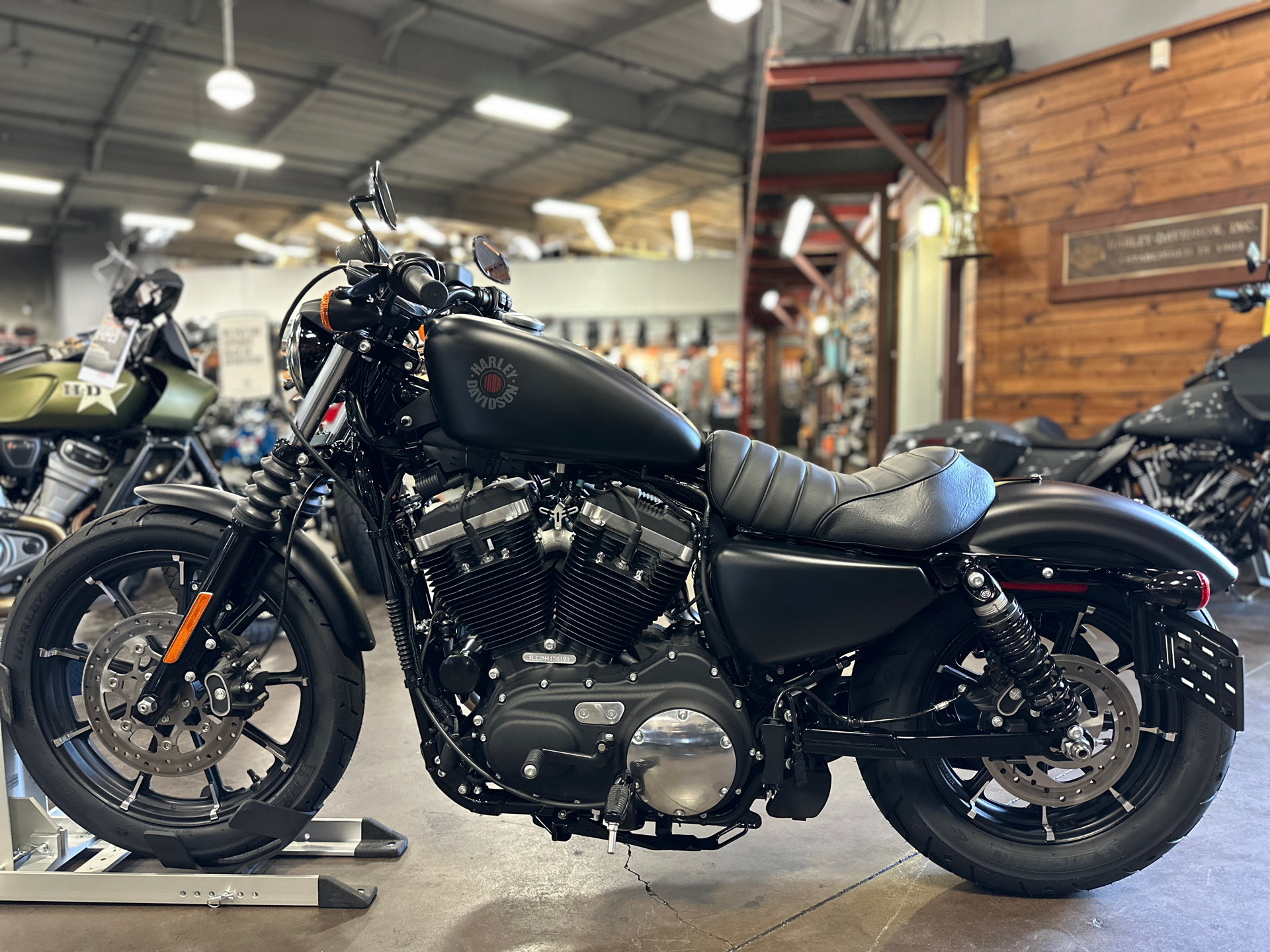 2022 Harley-Davidson Iron 883™ in San Jose, California - Photo 11