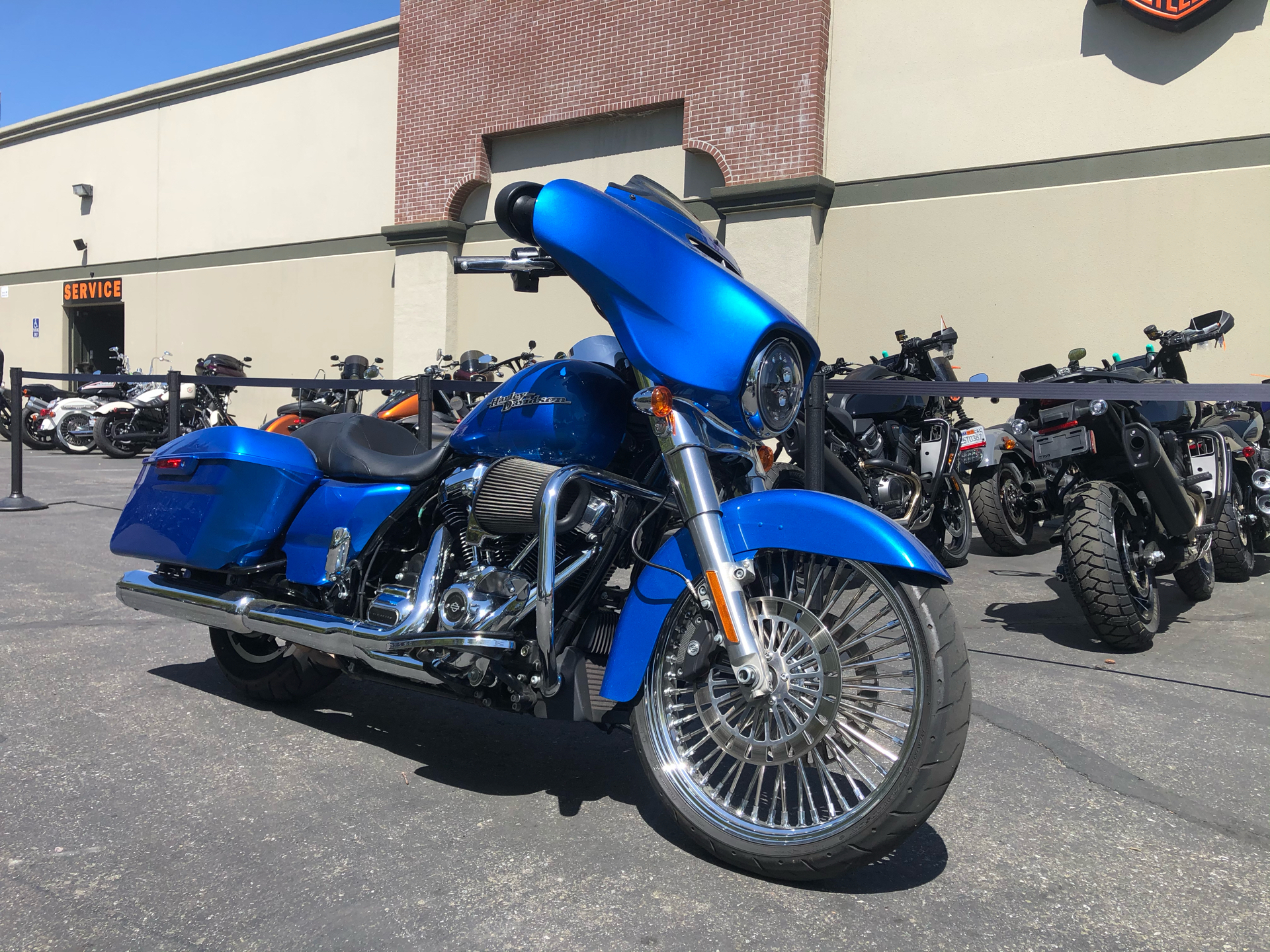 2018 Harley-Davidson Street Glide® in San Jose, California - Photo 3