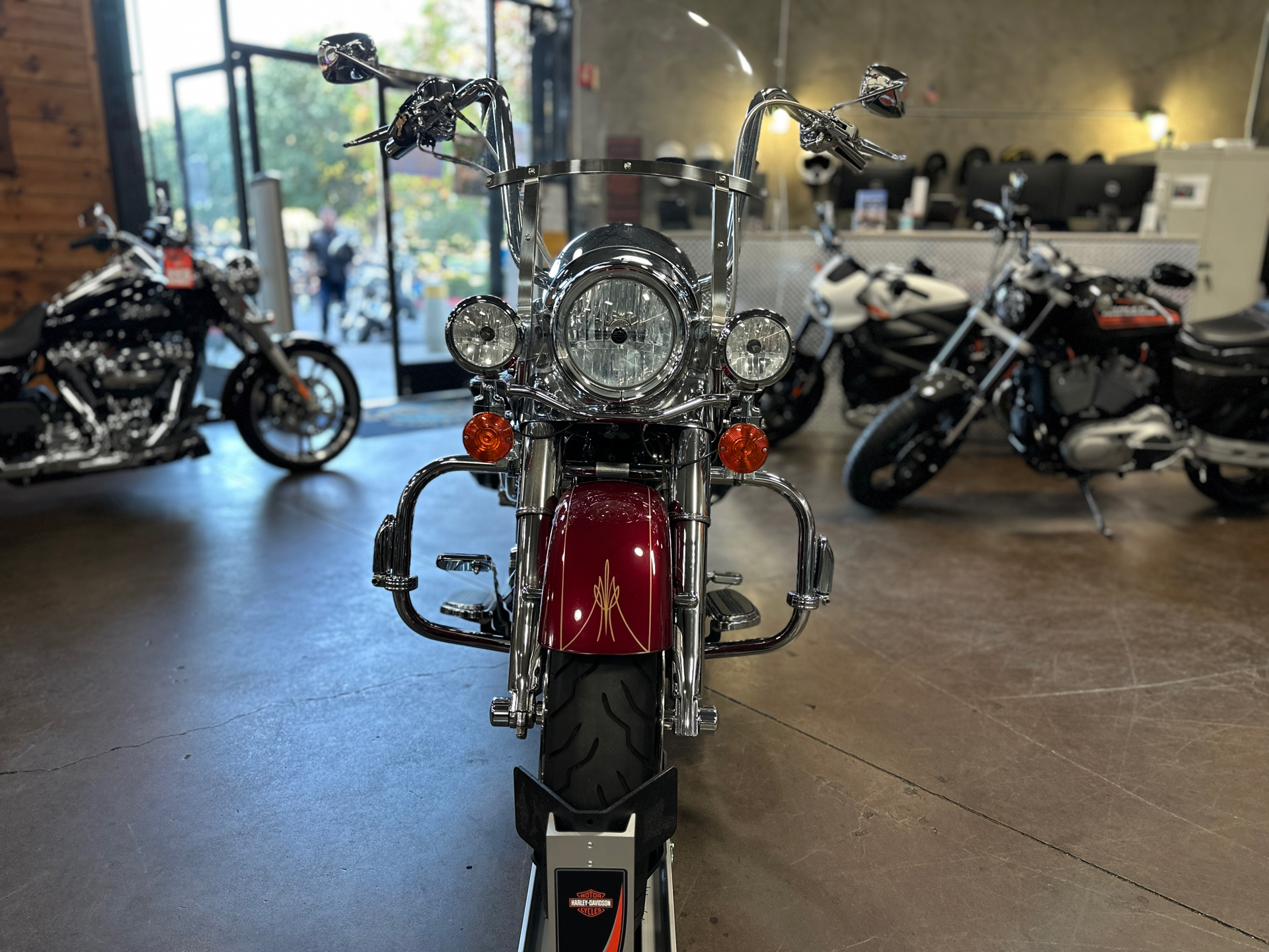 2005 Harley-Davidson FLHRS/FLHRSI Road King® Custom in San Jose, California - Photo 18