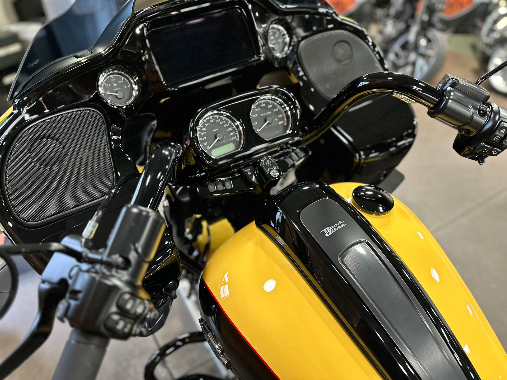 2023 Harley-Davidson Road Glide® Special in San Jose, California - Photo 10