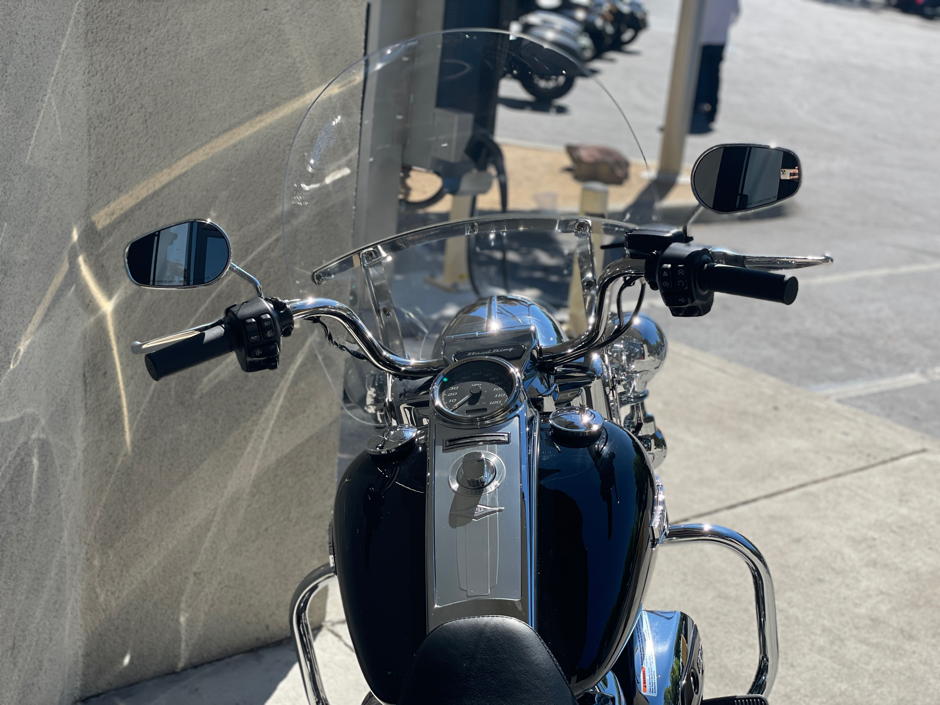 2021 Harley-Davidson Road King® in San Jose, California - Photo 6