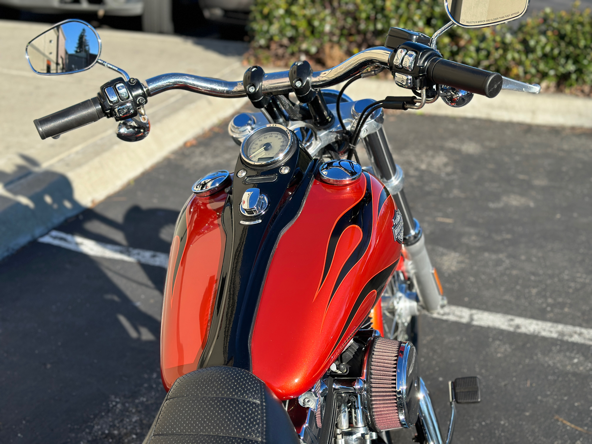 2011 Harley-Davidson Dyna® Wide Glide® in San Jose, California - Photo 6