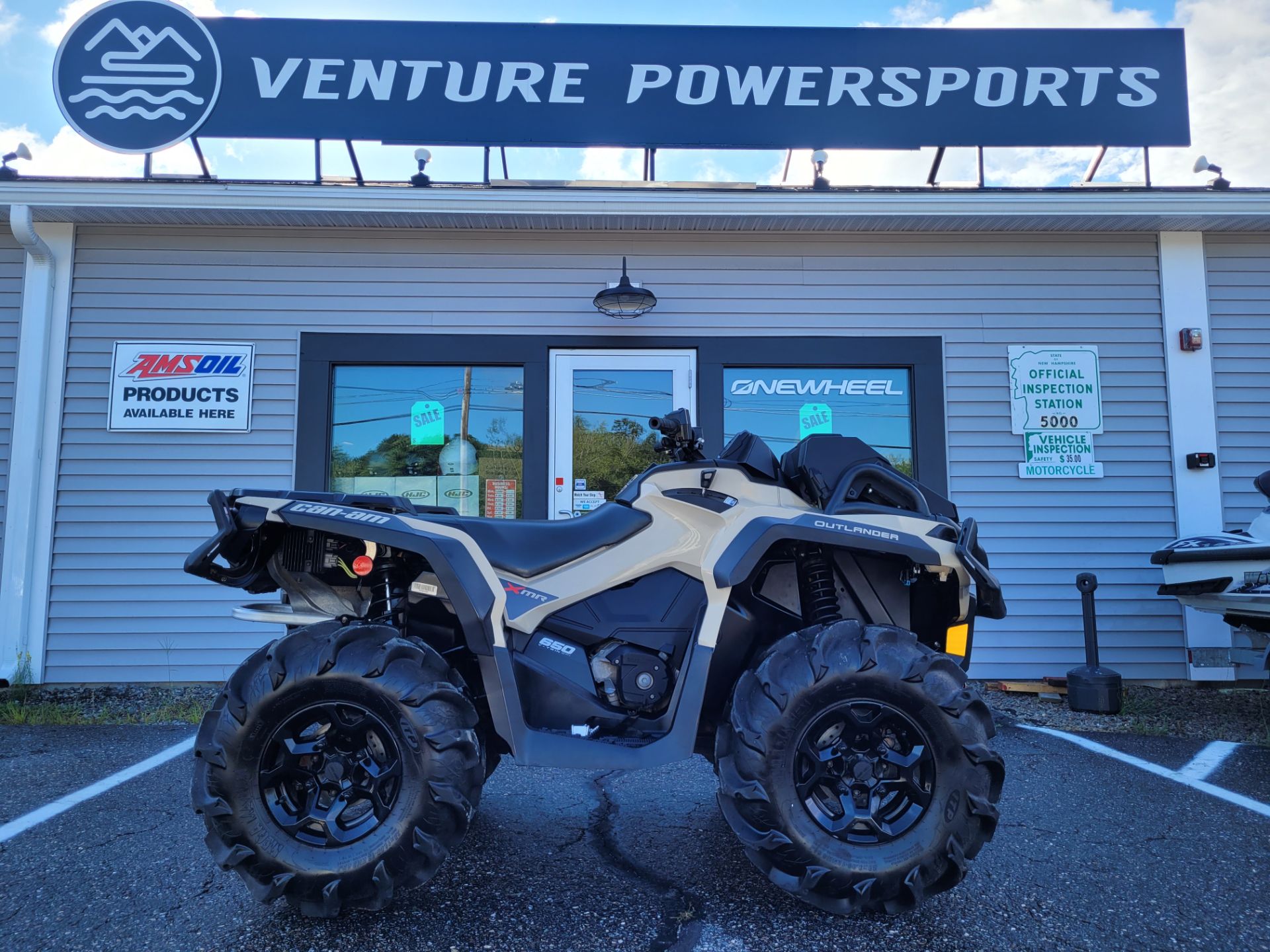 2022 Can-Am Outlander X MR 650 in Barrington, New Hampshire - Photo 1