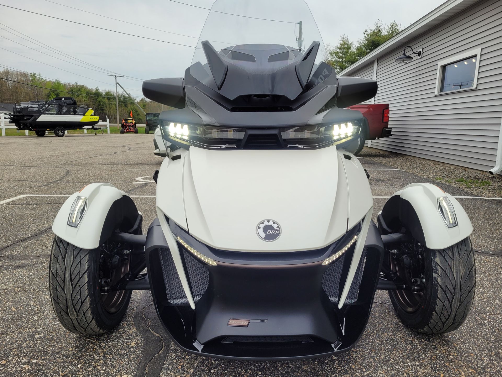 2024 Can-Am Spyder RT Sea-to-Sky in Barrington, New Hampshire - Photo 2