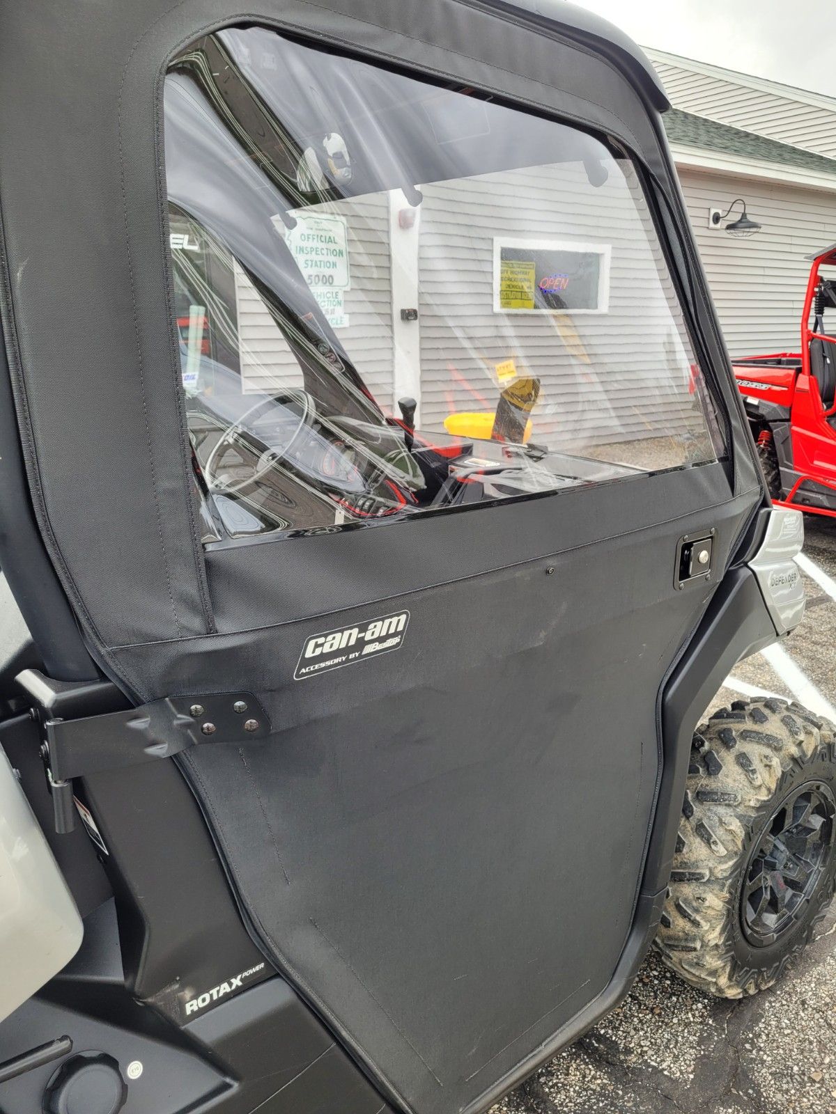 2019 Can-Am Defender XT HD8 in Barrington, New Hampshire - Photo 6