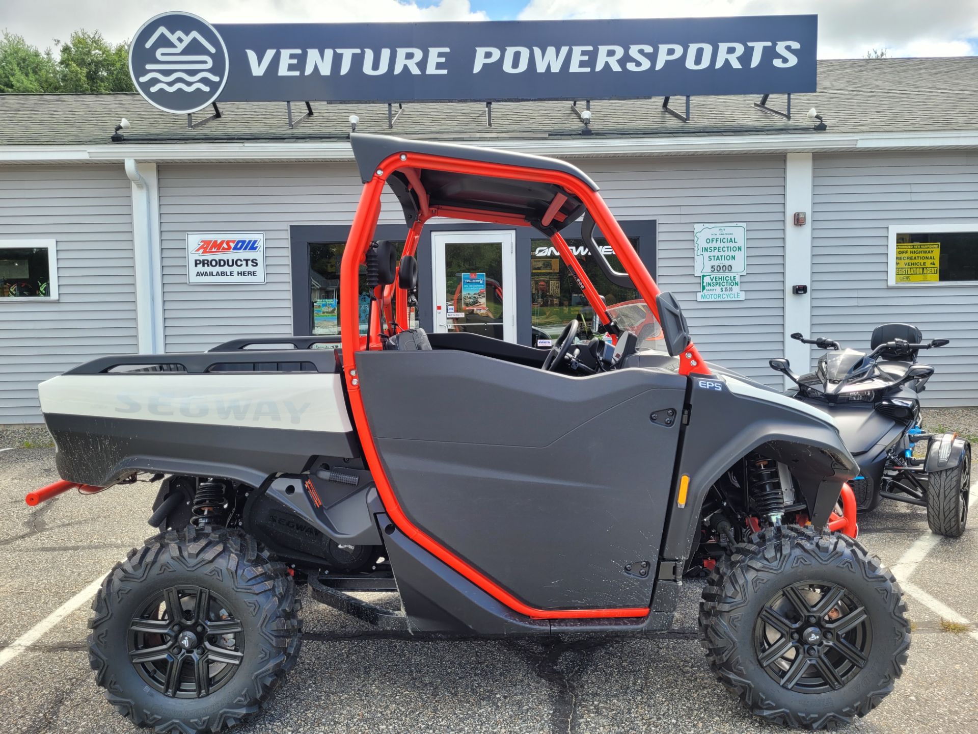 2024 Segway Powersports UT10 P in Barrington, New Hampshire - Photo 1