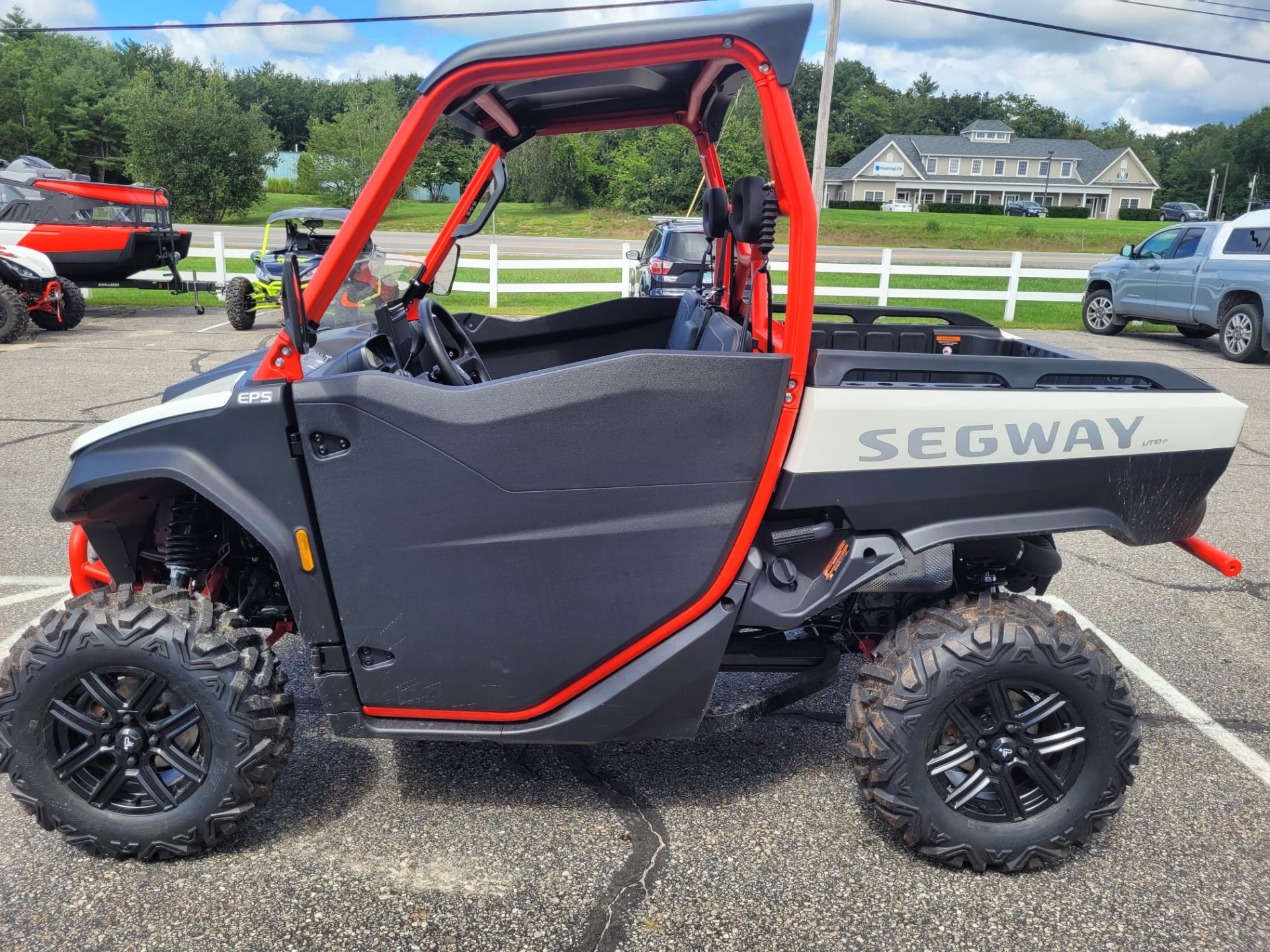 2024 Segway Powersports UT10 P in Barrington, New Hampshire - Photo 3