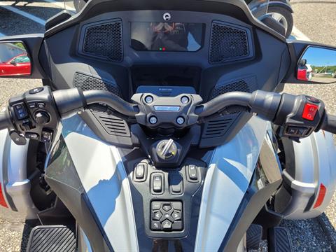 2023 Can-Am Spyder RT Limited in Barrington, New Hampshire - Photo 7