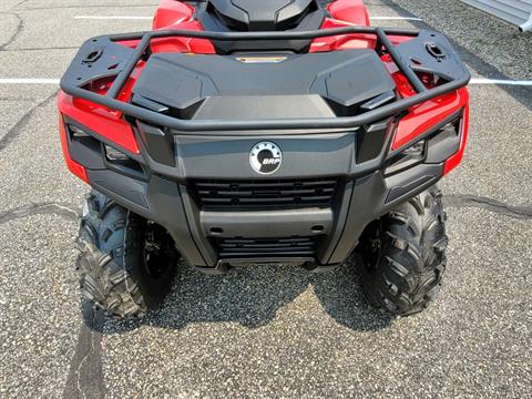 2023 Can-Am Outlander DPS 700 in Barrington, New Hampshire - Photo 2