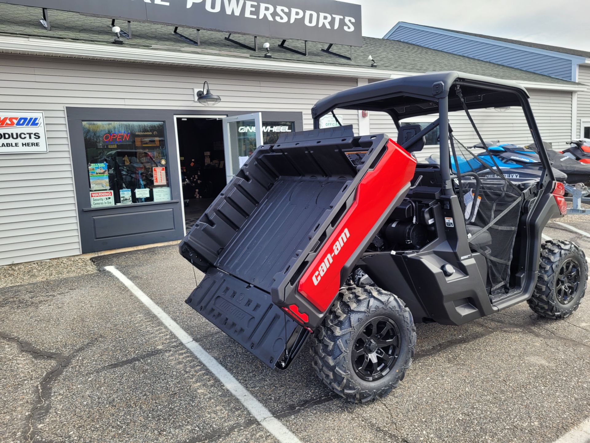 2024 Can-Am Defender XT HD9 in Barrington, New Hampshire - Photo 4
