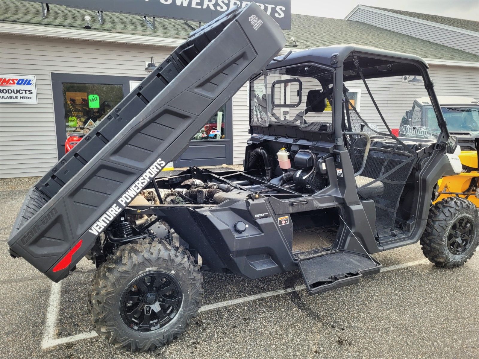 2022 Can-Am Defender Pro DPS HD10 in Barrington, New Hampshire - Photo 5