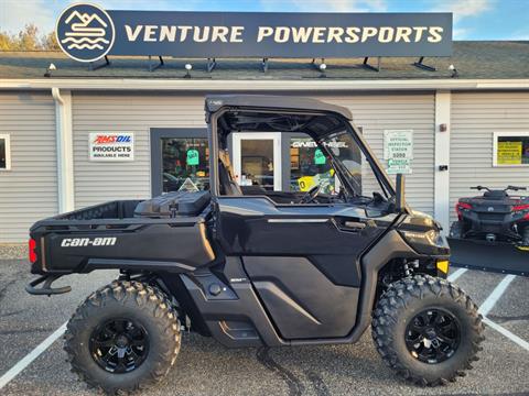 2023 Can-Am Defender DPS HD9 in Barrington, New Hampshire - Photo 1