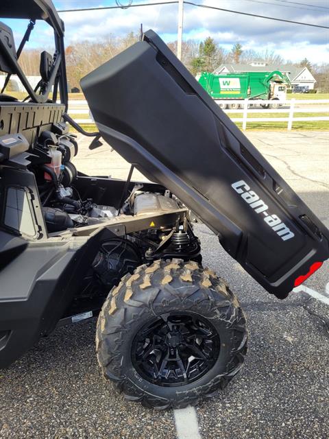 2023 Can-Am Defender MAX DPS HD9 in Barrington, New Hampshire - Photo 5