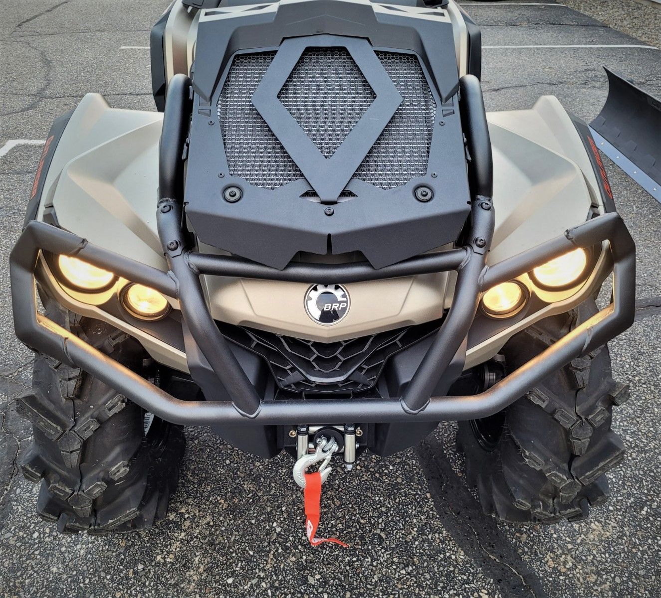 2022 Can-Am Outlander X MR 1000R in Barrington, New Hampshire - Photo 2