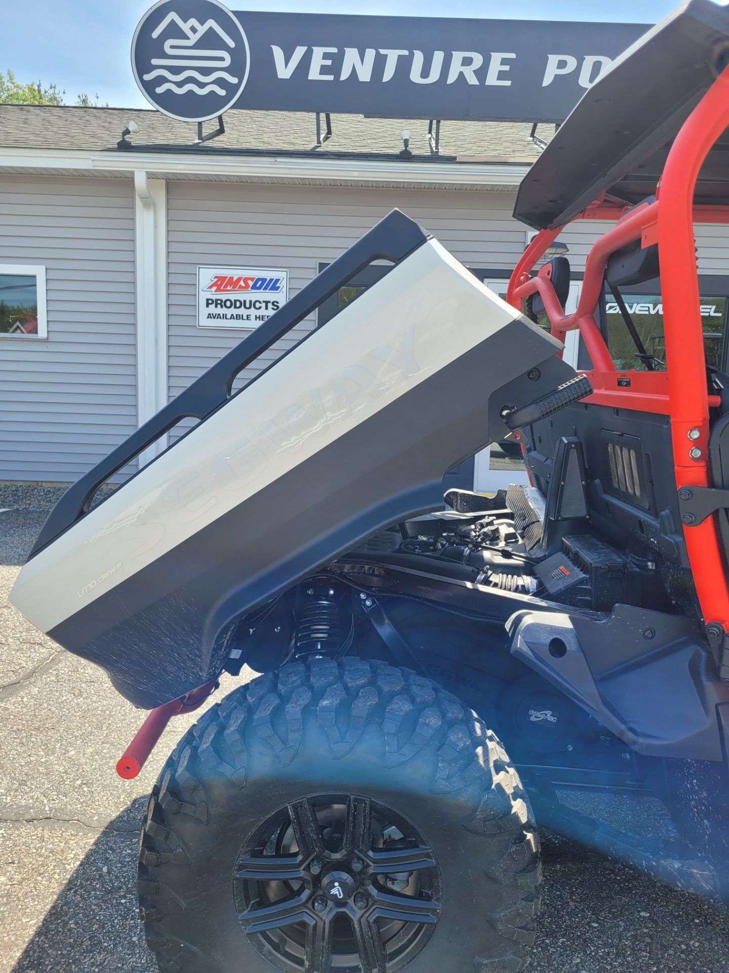 2024 Segway Powersports UT10 P Crew in Barrington, New Hampshire - Photo 5