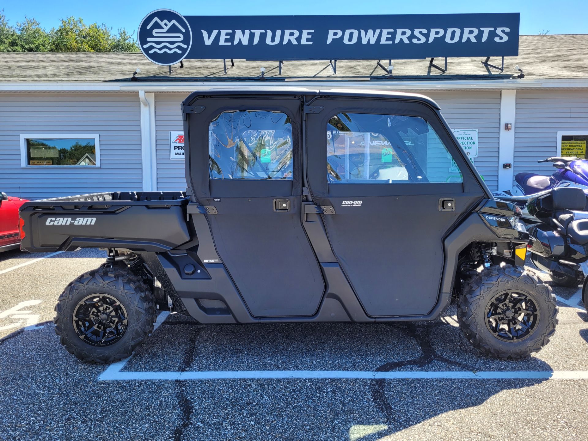 2023 Can-Am Defender MAX DPS HD9 in Barrington, New Hampshire - Photo 1