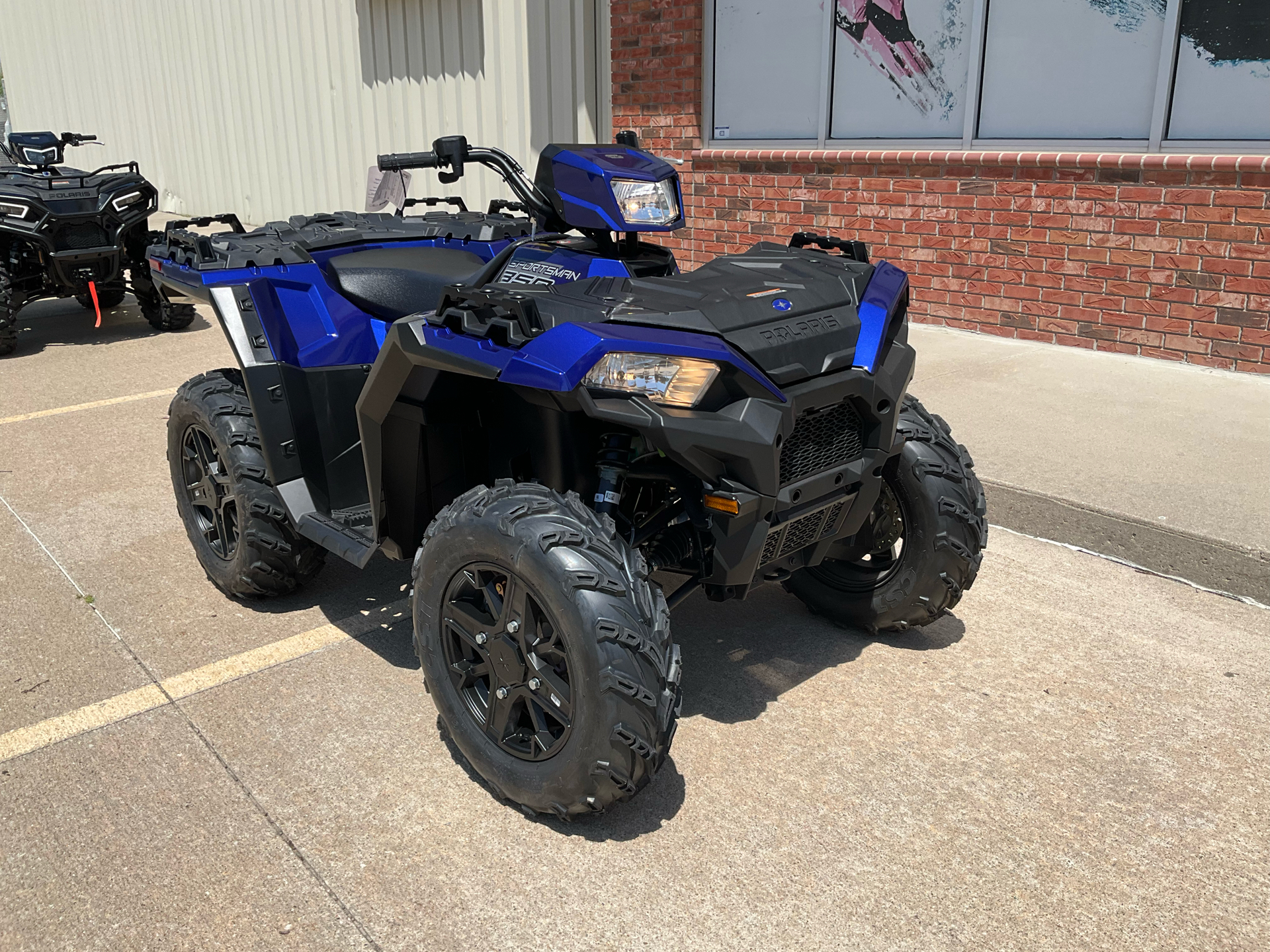 2024 Polaris Sportsman 850 Premium in Omaha, Nebraska - Photo 2