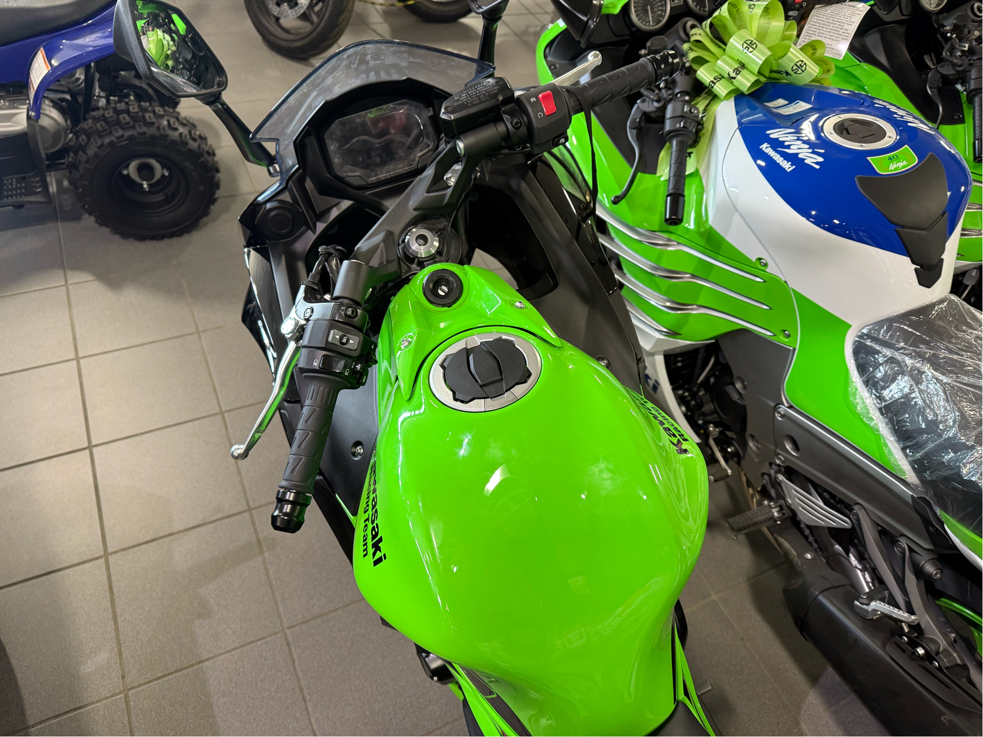 2024 Kawasaki Ninja 650 KRT Edition ABS in Lafayette, Louisiana - Photo 2