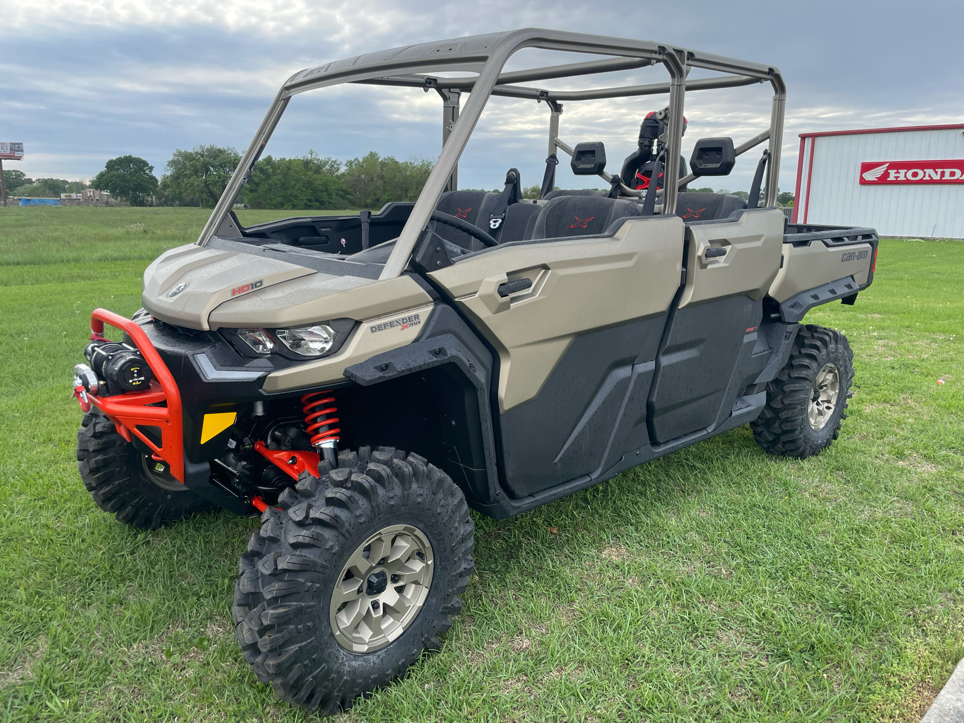 2023 Can-Am Defender Max X MR With Half Doors HD10 in Lafayette, Louisiana - Photo 1