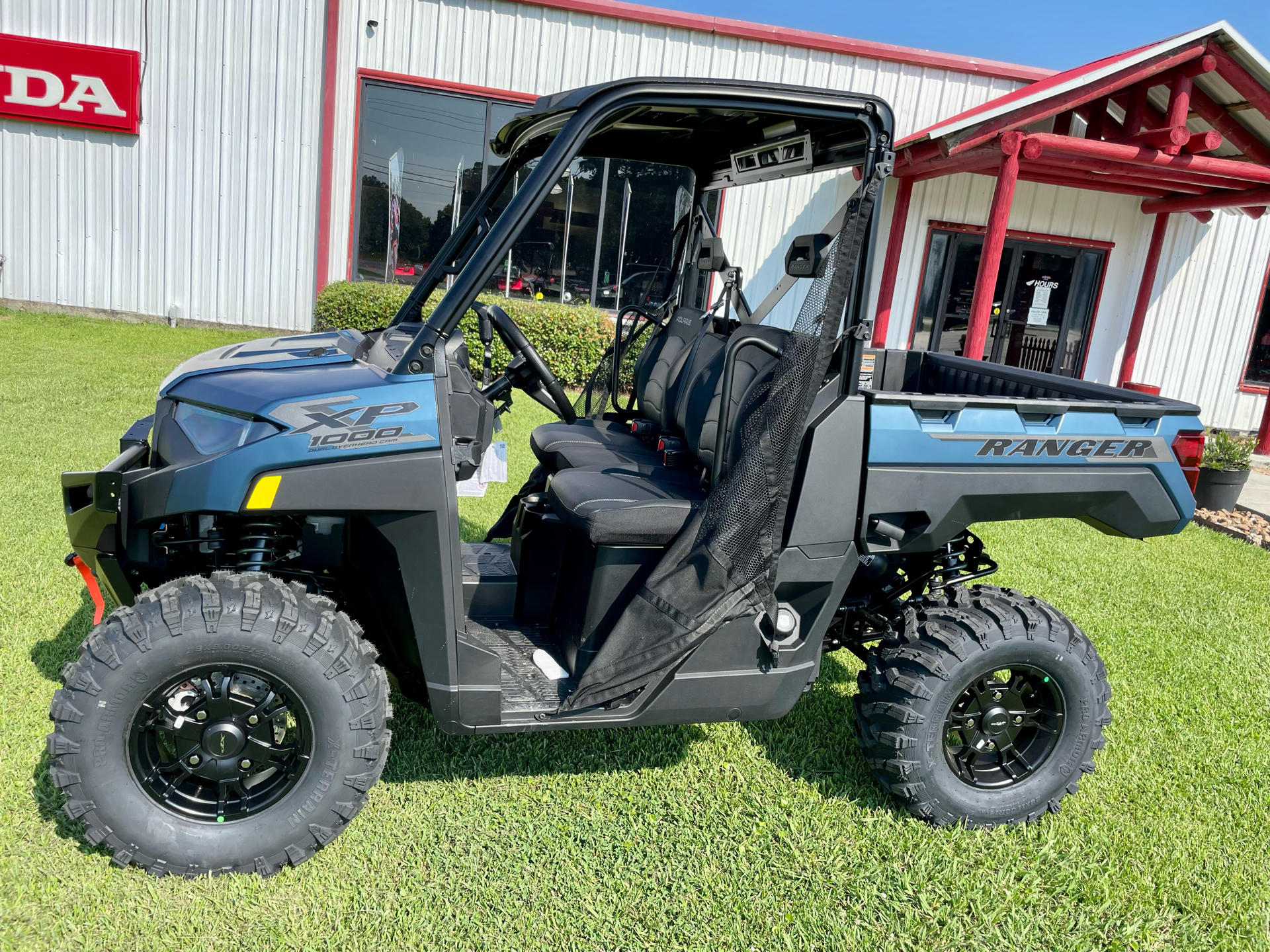 2025 Polaris Ranger XP 1000 Premium in Lafayette, Louisiana - Photo 1