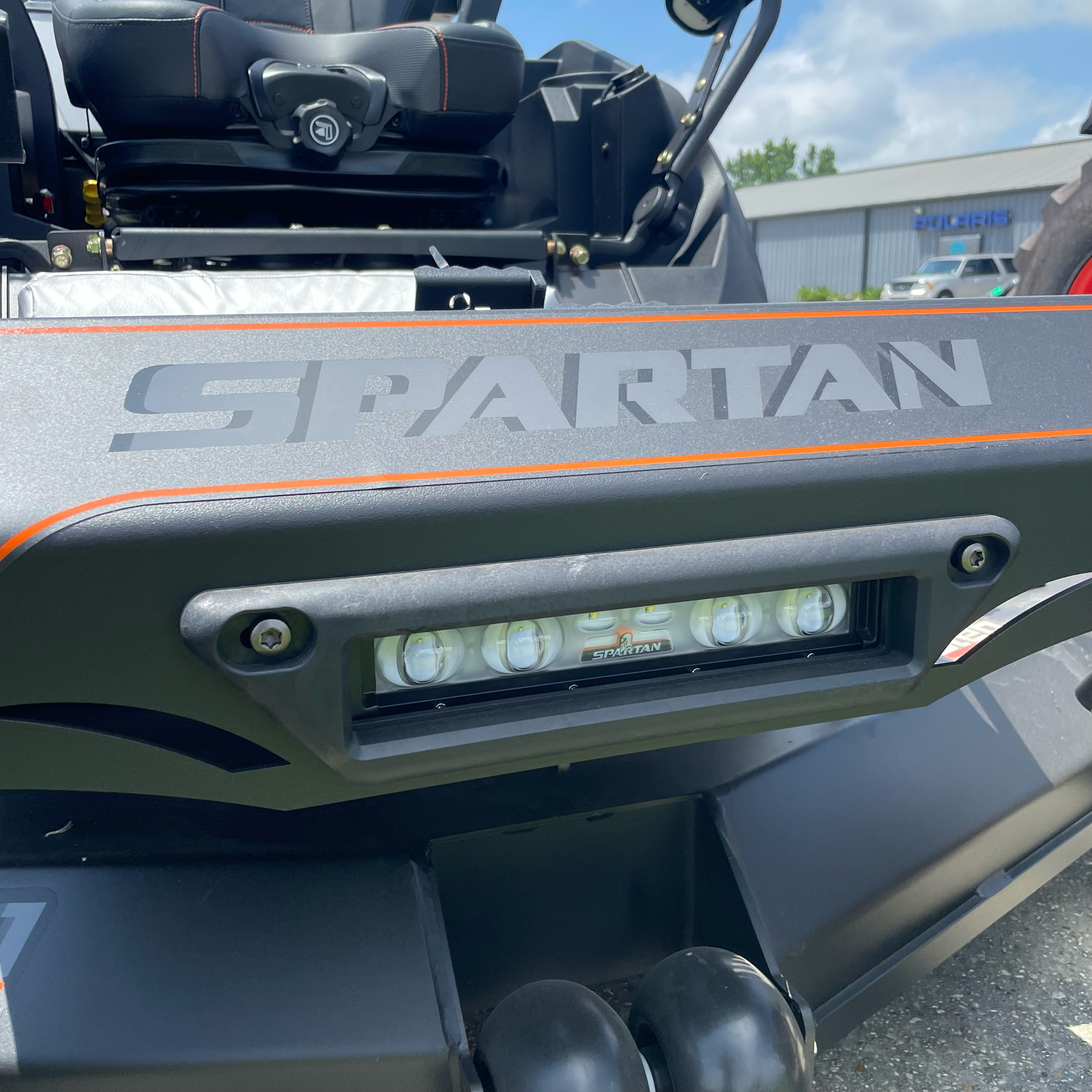 2022 Spartan Mowers KGZ-XD Blackout 61 in. Vanguard EFI 40 hp in Lafayette, Louisiana - Photo 10