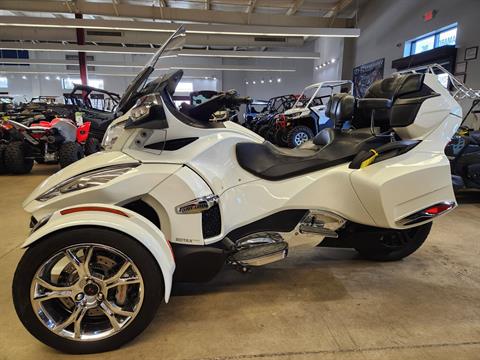 2019 Can-Am Spyder RT Limited in Canton, Ohio - Photo 3